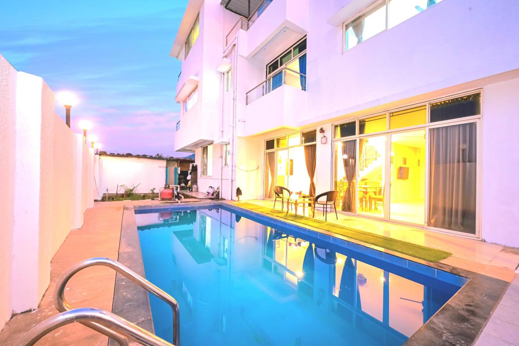 Empyrean Stay II 6Bhk Big Daddy Villa Ll Ac II Pvt Pool II Terrace View II Lux ロナバラ エクステリア 写真