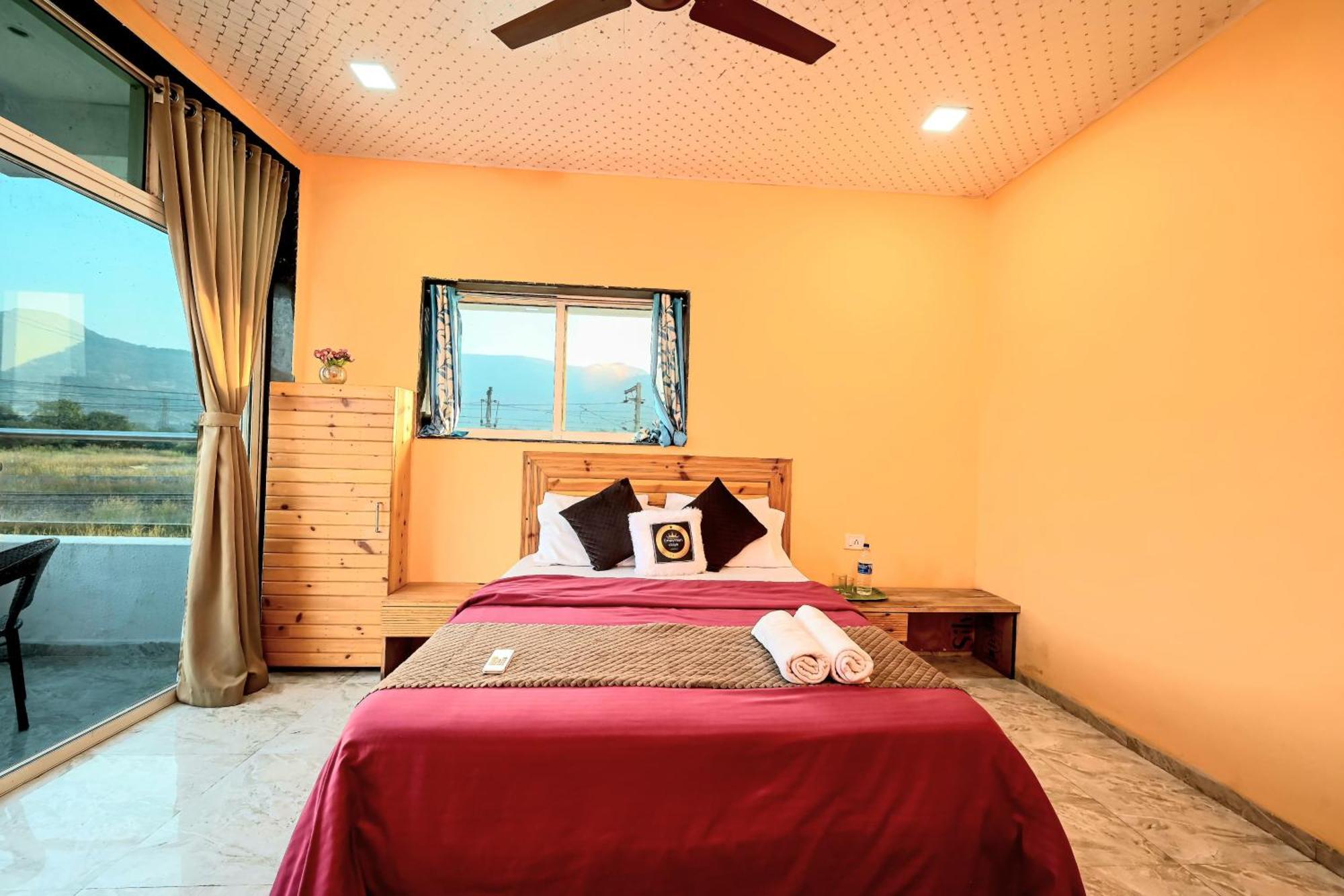 Empyrean Stay II 6Bhk Big Daddy Villa Ll Ac II Pvt Pool II Terrace View II Lux ロナバラ エクステリア 写真