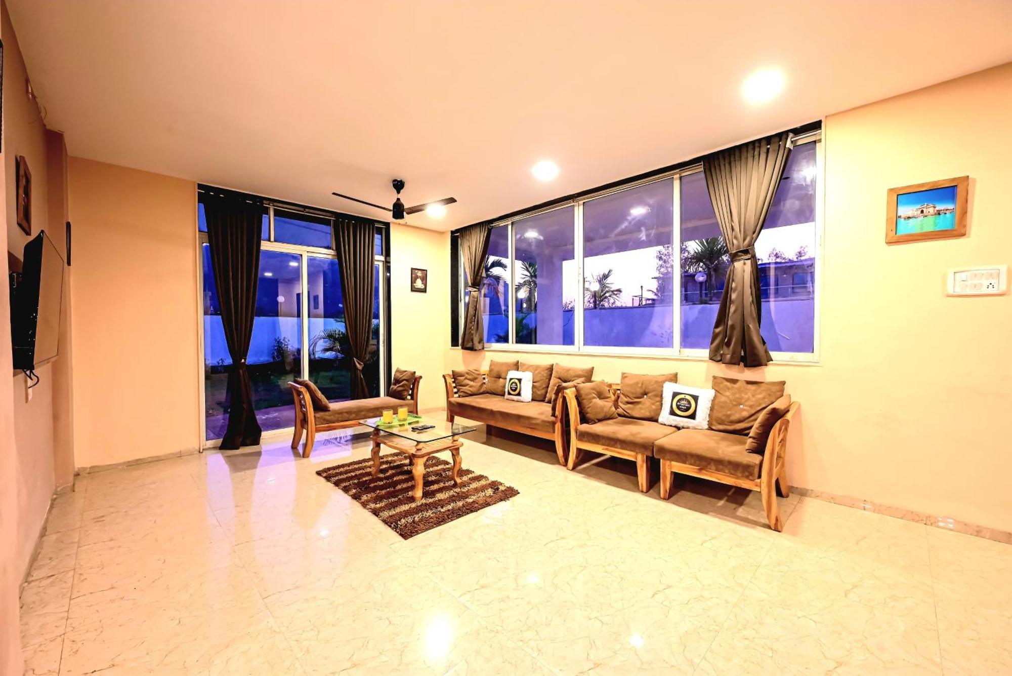 Empyrean Stay II 6Bhk Big Daddy Villa Ll Ac II Pvt Pool II Terrace View II Lux ロナバラ エクステリア 写真
